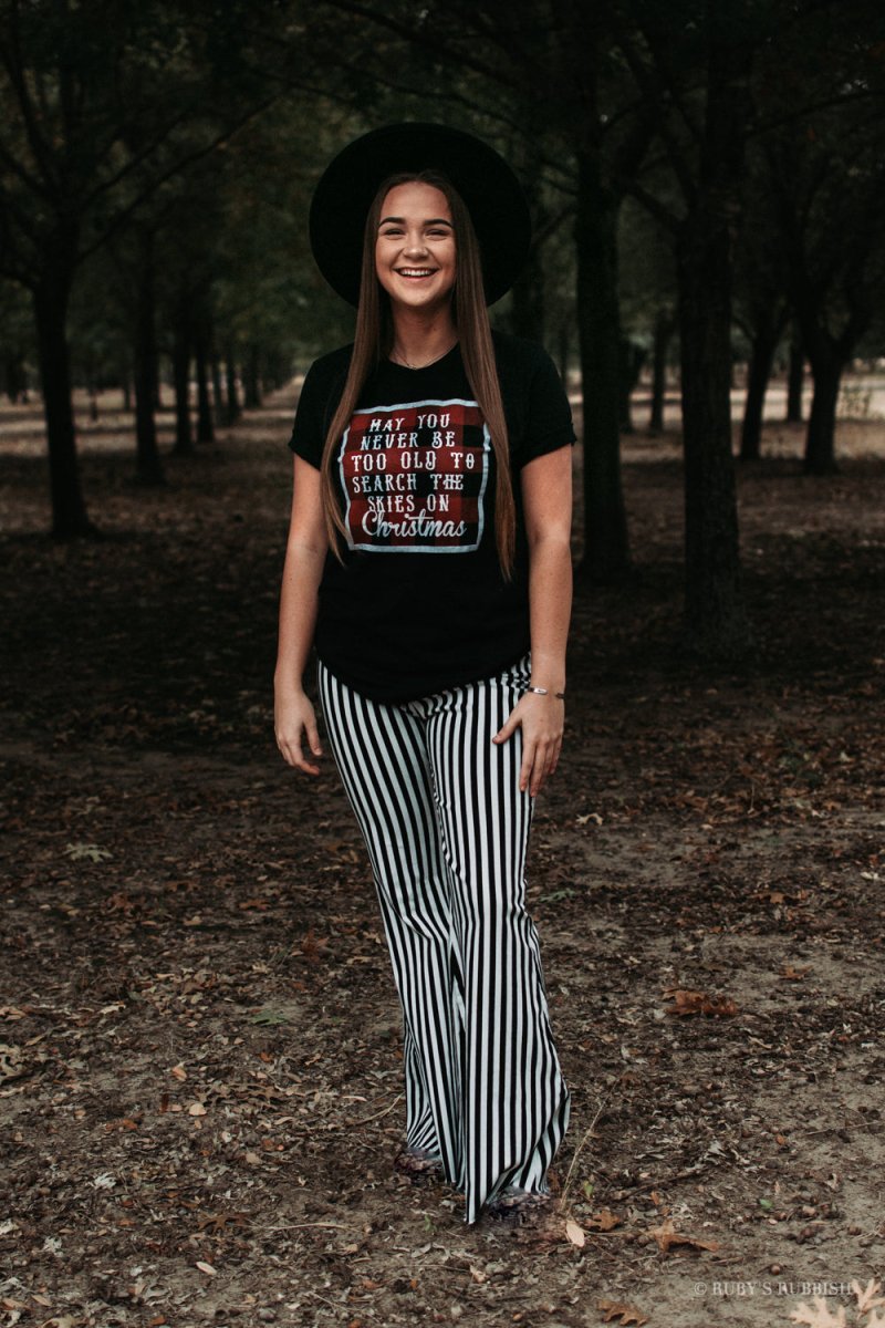 Skies on Christmas | Seasonal T-Shirt | Ruby’s Rubbish®